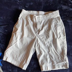 Good fellow chino shorts